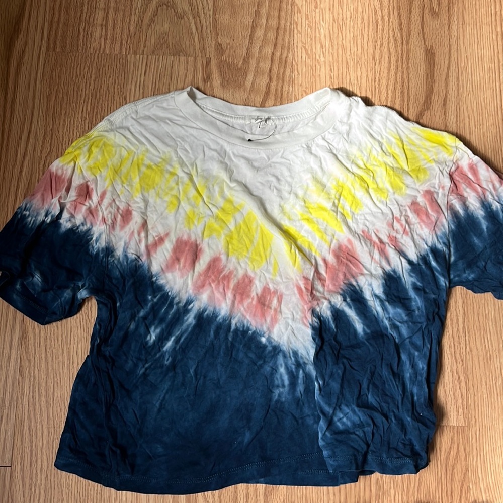 Tie dye cropped tee shirt